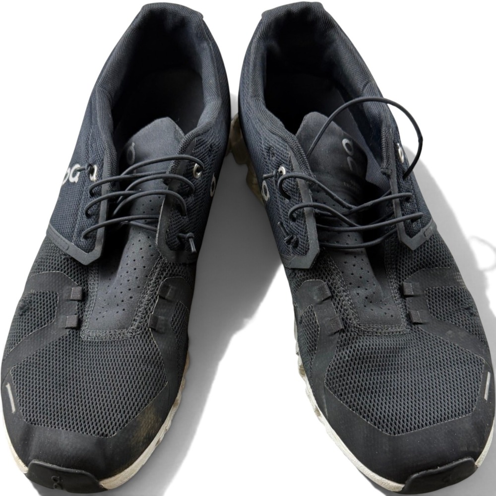 On Running Cloud Shoes 13 Black Mesh Lightweight Lace Up Swiss Activewear Sporty